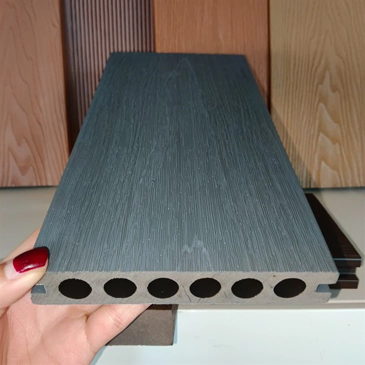 Decking Tradizionale in WPC