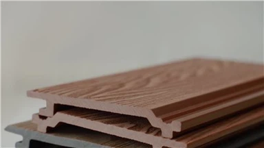 ผนังภายนอกอาคาร Wpc